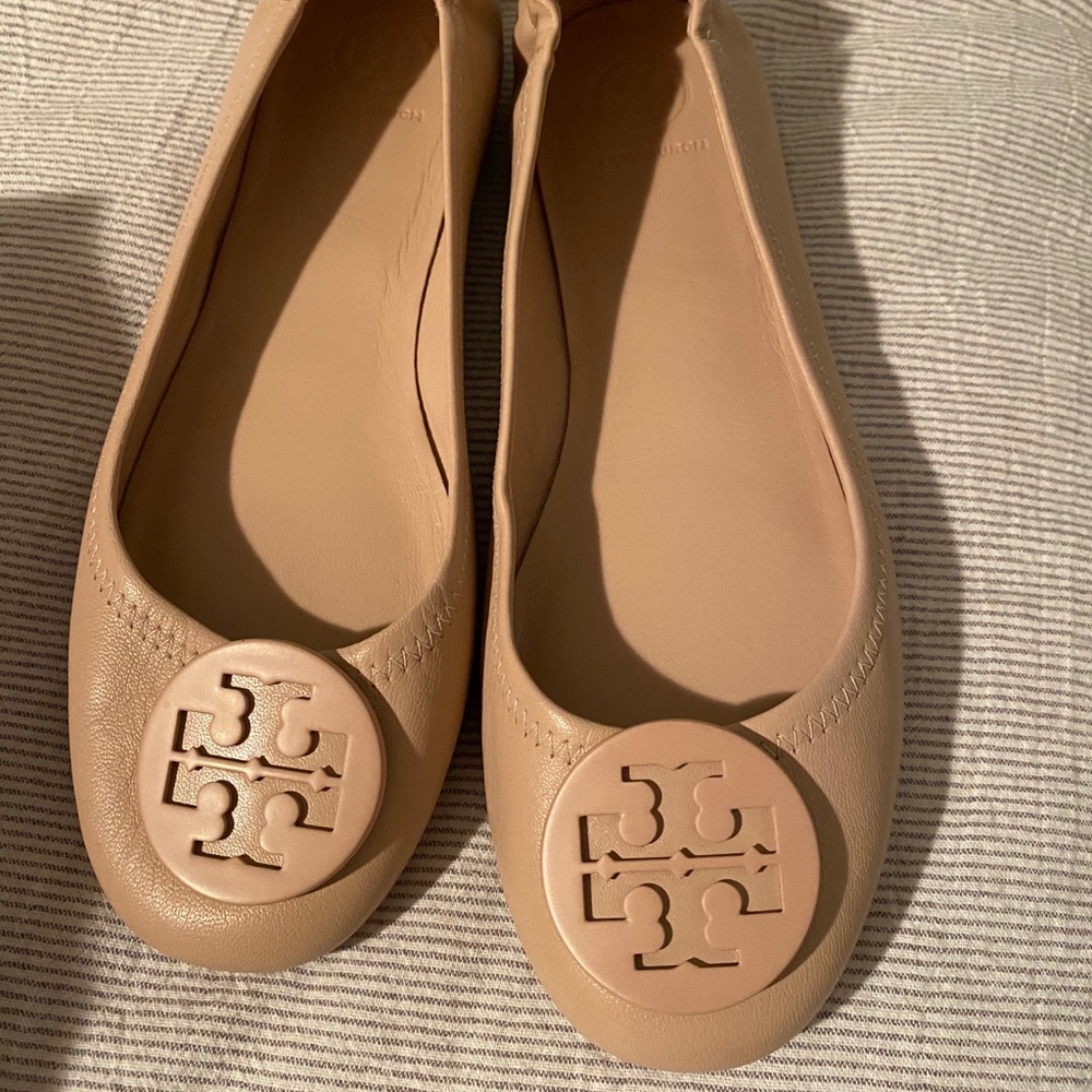 New Tory Burch women’s Minnie ballet flats